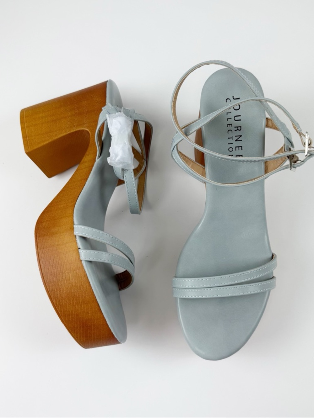 Journee Collection Emerynn Platform Heel Sandals Womens 10 Blue Tan Buckle NEW